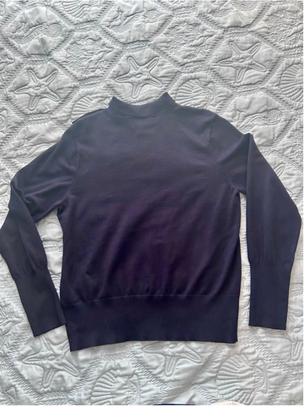 Tommy Hilfiger Navy Crew Neck Sweater Gold Button Shoulder Size L - Picture 6 of 11